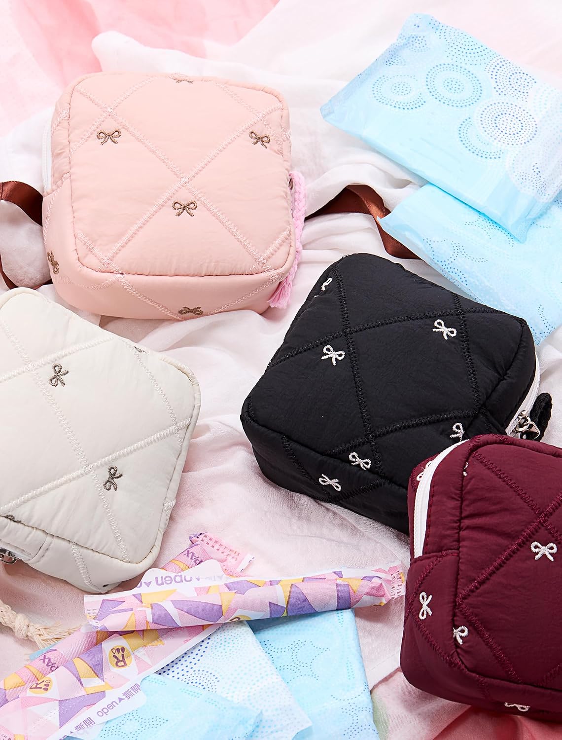 Quilted Bow Period Bag, Period Pouches for Teen Girls Women(Black)